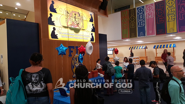 FIU students explore the bible with on-campus group, Church of God, elohim academy, florida international university