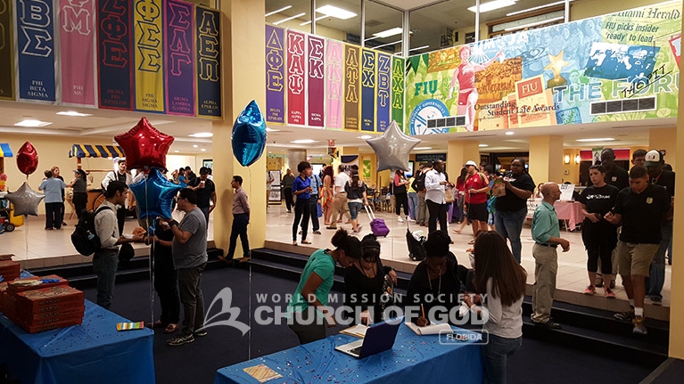 FIU students explore the bible with on-campus group, Church of God, florida international university, elohim academy